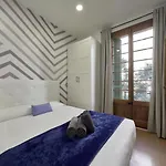 Apartament Avenida Gaudi *